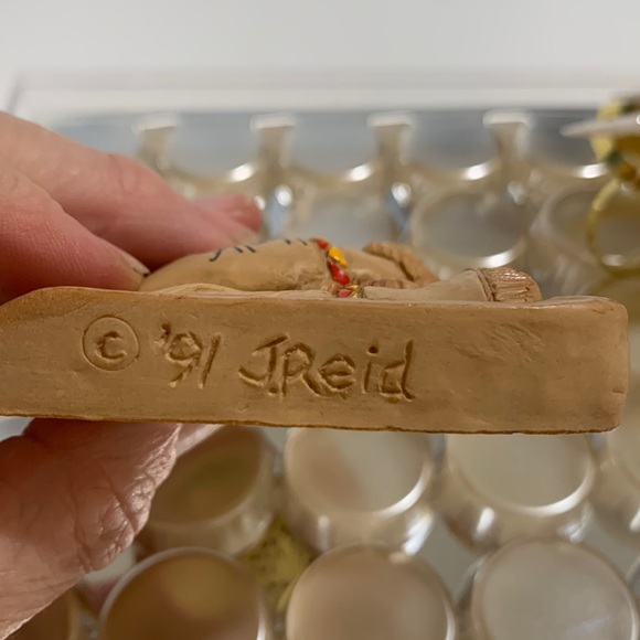 Vintage Alaskan Eskimo husky ornament - Picture 4 of 12